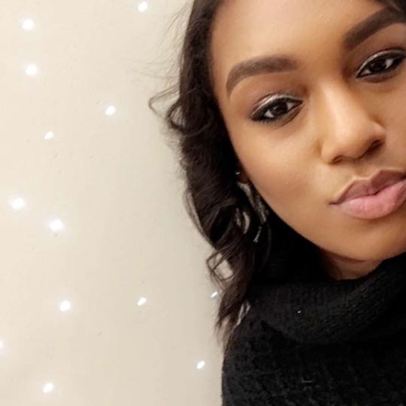 Profile Picture of Stasi Stas (@stasistas) on Poshmark