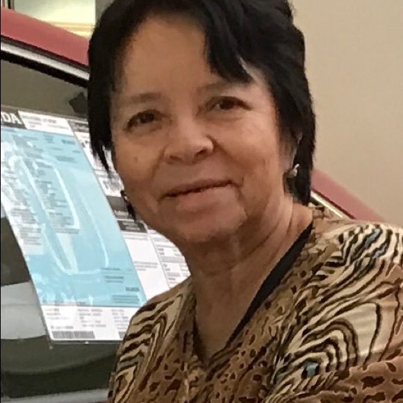 Gracie Olicker - Poshmark Profile Picture of Gracie Olicker (@gracieo46) on Poshmark