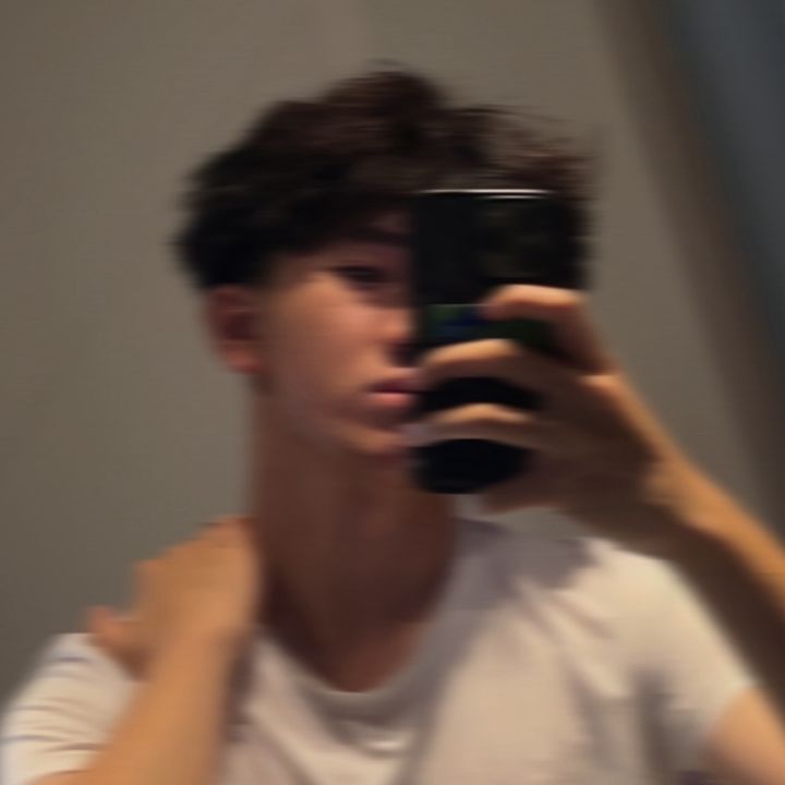 Profile Picture of brendan (@brendan_t0) on Tiktok