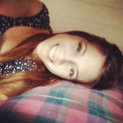 Profile Picture of Fallon Reynolds (@fallonprey) on Twitter