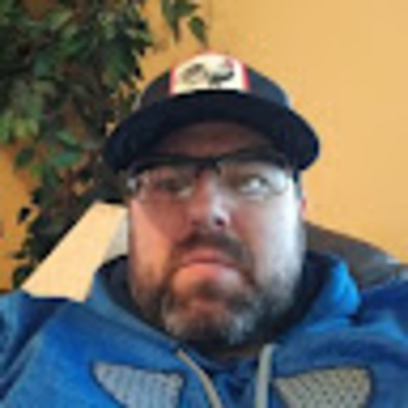 Profile Picture of Sean Ewing (@sean_ewing) on Poshmark