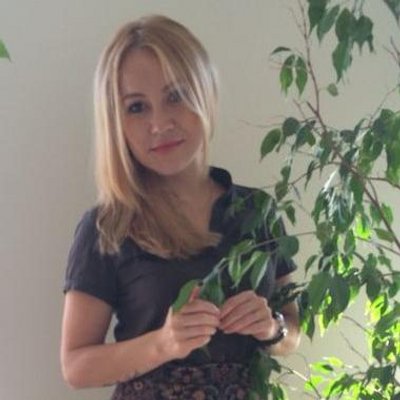 Profile Picture of Elena (@ElenaCzar) on Twitter