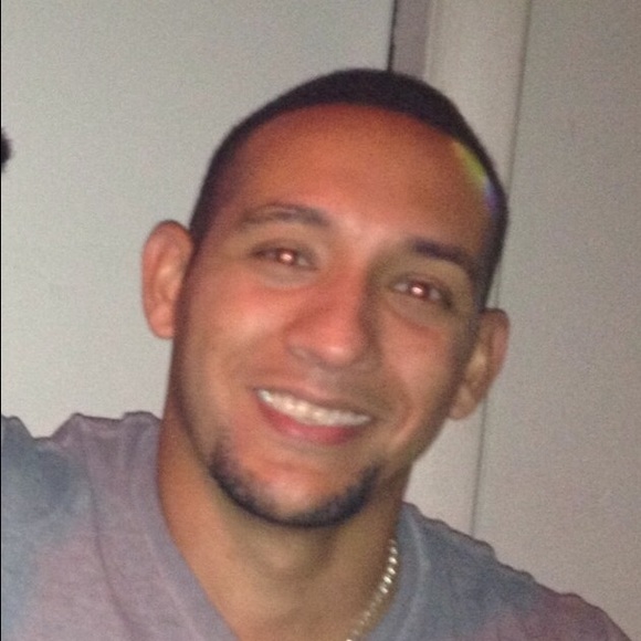 Profile Picture of Boris Lopez (@lopezboris) on Poshmark