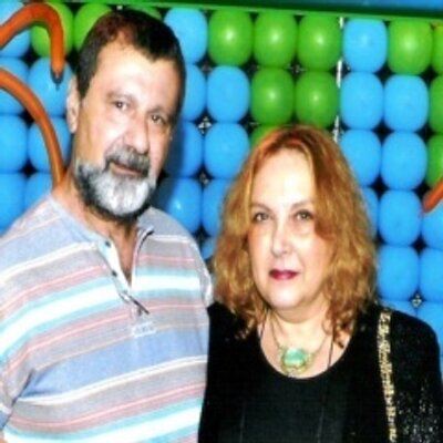 Profile Picture of Debbie Archambault (@ArchambaultajoD) on Twitter