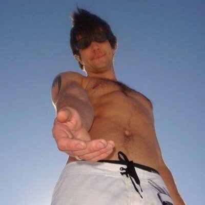 Profile Picture of Trevor Hemsley (@TrevorHemsley) on Twitter