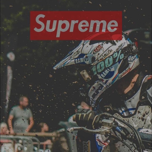 Profile Picture of Lee Blackledge (@leeblackledge17) on Poshmark