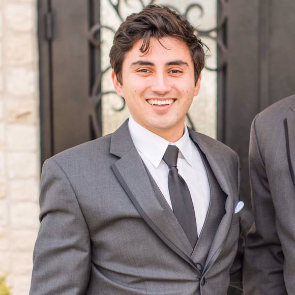 Profile Picture of Andres Cadavid (@andres__cadavid) on Poshmark