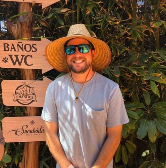 Stuart Preston - Poshmark Profile Picture of Stuart Preston (@stuwpreston7) on Poshmark