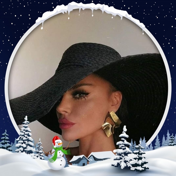 Profile Picture of Miriam molina Molina (@13bb17) on Poshmark