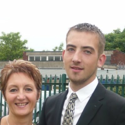 Profile Picture of Andy (@byron_019) on Twitter