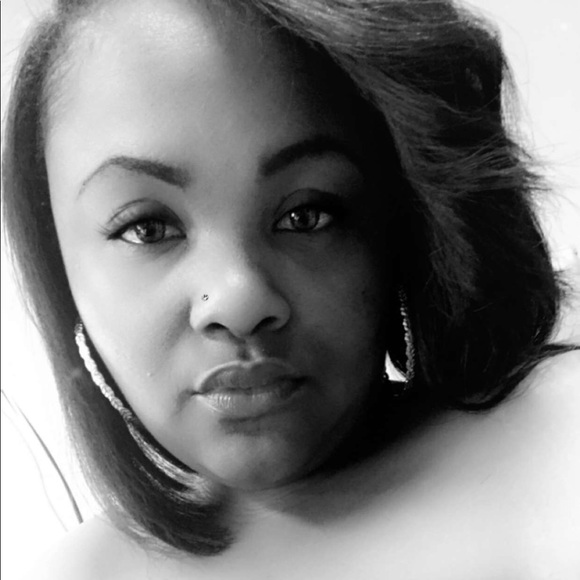 Profile Picture of Raven Stephens (@rstephens478) on Poshmark