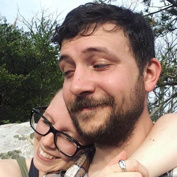 Profile Picture of Perry Cornwell (@perrycornwell) on Poshmark