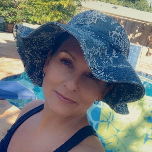 Profile Picture of Tammy Bobyack (@tbobyack) on Poshmark