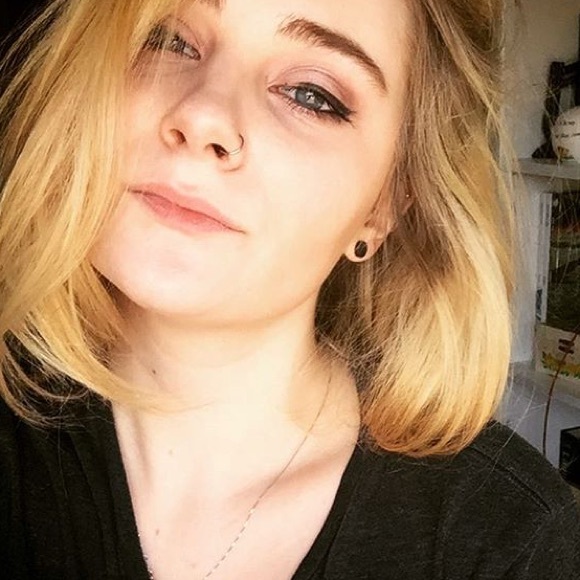 Profile Picture of Tasha Lambert (@tashlammy22) on Poshmark