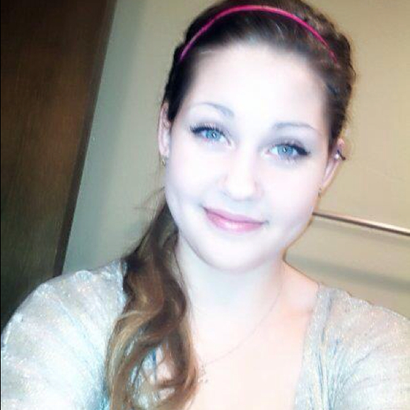 Profile Picture of *!grace Dixon!* (@bc13lovr) on Poshmark