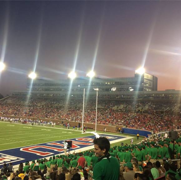 Profile Picture of Tao Tom (@taoyu) on Poshmark