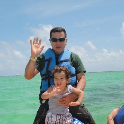 Profile Picture of Arias Bosquez Mario (@arias_bosquez) on Twitter