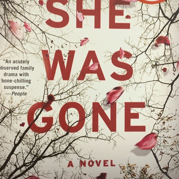 Profile Picture of Maricruz Alvis (@mari99604) on Poshmark