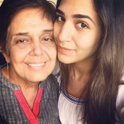 Profile Picture of Mahnaz Cyrus Irani (@MahnazCyrus) on Twitter