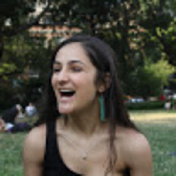 Profile Picture of Jennifer Feigin (@jenniferfeigin) on Poshmark