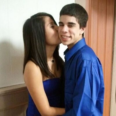 Profile Picture of John Samora IV (@JfLaKo89) on Twitter