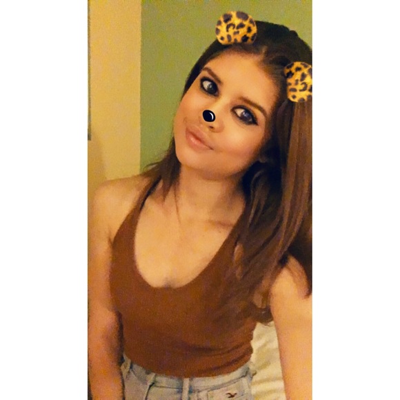 Profile Picture of Colleen Grehlinger (@c_grehlinger) on Poshmark