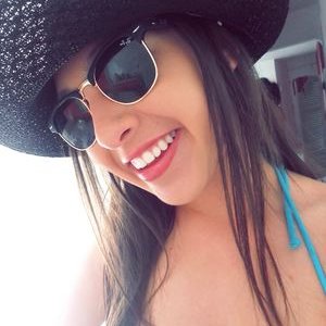 Profile Picture of Daniela Barragan (@danielabg13) on Twitter