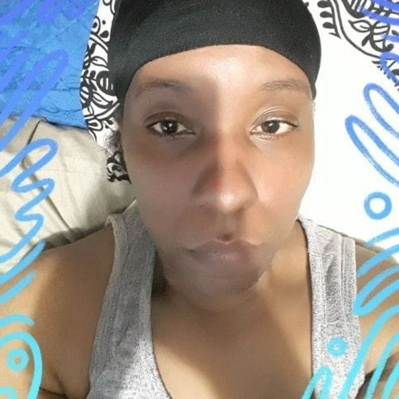 Profile Picture of Donna Evans (@donnalisa36) on Poshmark