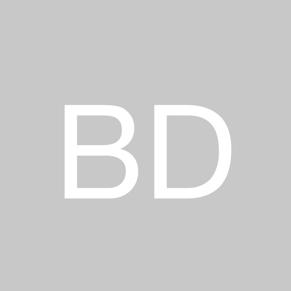 Profile Picture of Braham Dua (@brahamdua) on Poshmark