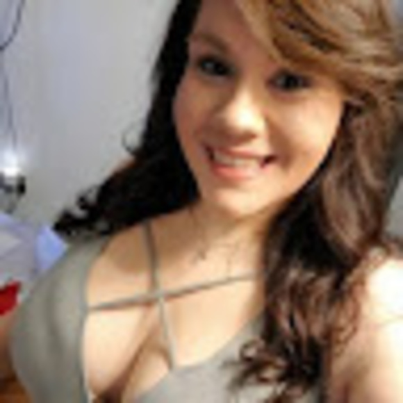 Isabella Antonetty - Poshmark Profile Picture of Isabella Antonetty (@bella7888) on Poshmark