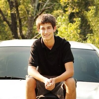 Profile Picture of Dee Chambers (@deechambers7) on Twitter