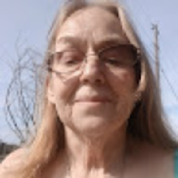 Profile Picture of Caroline Hatchel (@starrwisher0274) on Poshmark