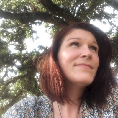 Profile Picture of Michelle Mckeown (@cosmicfox_919) on Twitter