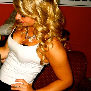 Stephanie Meece - Twitter Profile Picture of Stephanie Meece (@Stephanieseas) on Twitter