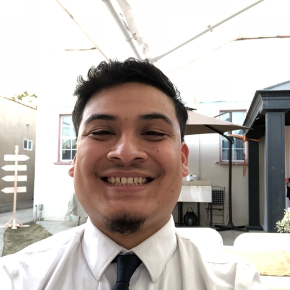 Profile Picture of Conrado Gomez (@iconrad1024) on Poshmark