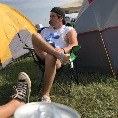 Profile Picture of Brett Edwards (@edwards1016_) on Twitter