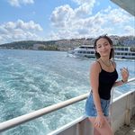 emilie_akkouche - Instagram Profile Picture of emilie_akkouche (@emilie_akkouche) on Instagram