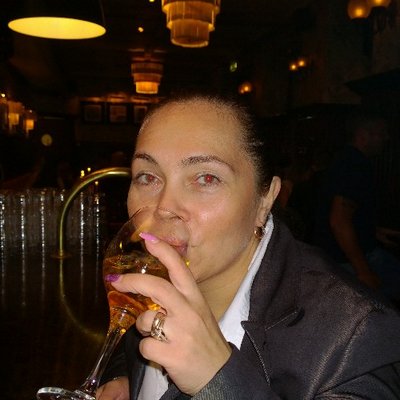 Profile Picture of Sandra Mak (@Sandra28Mak) on Twitter