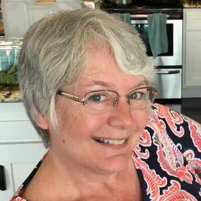 Profile Picture of Kathy Downing (@kathy60601) on Twitter