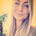 Profile Picture of Vivian Wagner (@vivian.vivian.v) on Instagram