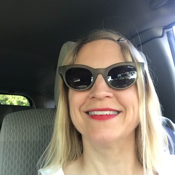 Profile Picture of Aileen Birkitt (@abirkitt) on Poshmark