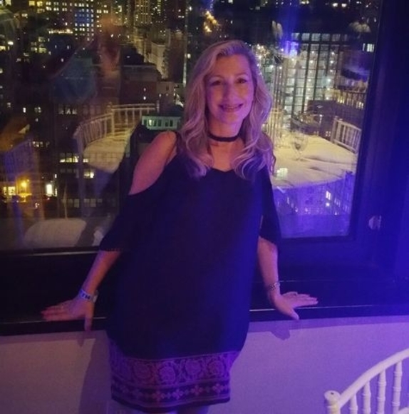 Profile Picture of Jodi Eisner (@minimeept) on Poshmark