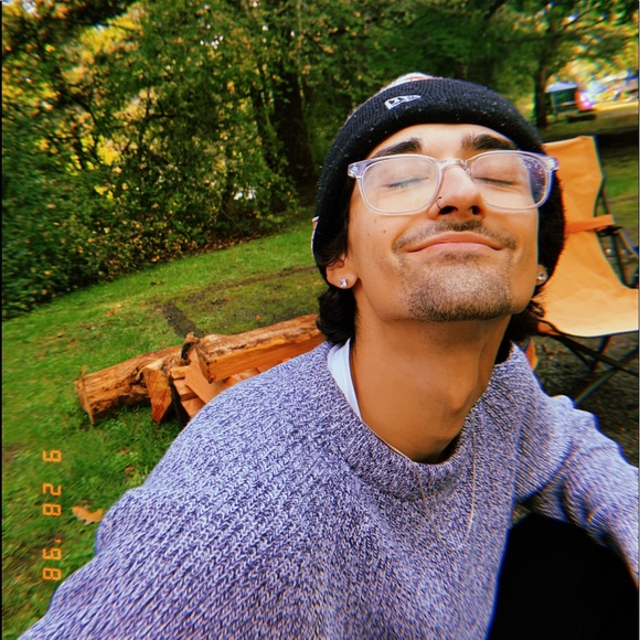 Profile Picture of Connor Ferber (@connorferber) on Poshmark