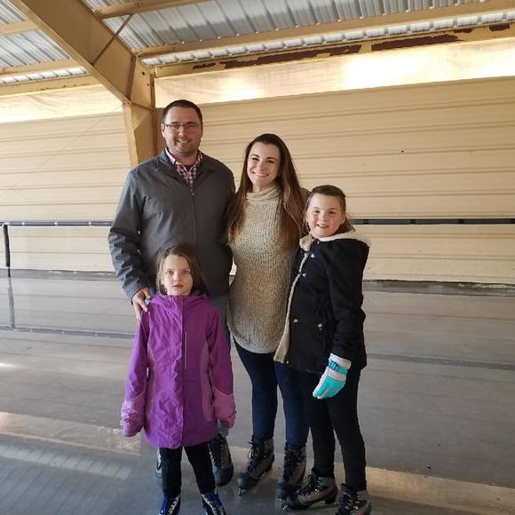 Profile Picture of Justin Weeaks (@weeaksjustin) on Poshmark