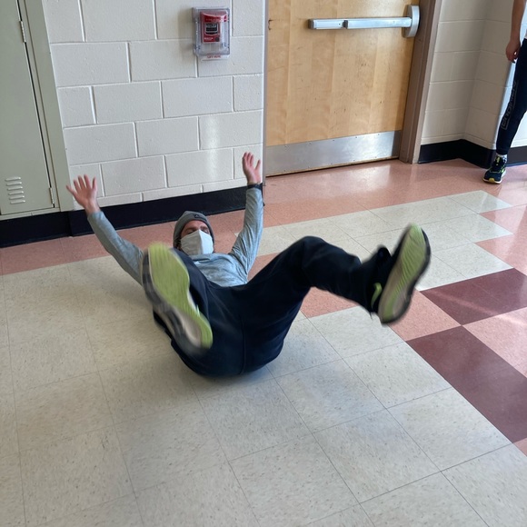 Profile Picture of Scott Baker (@scottbaker169) on Poshmark