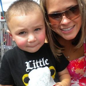 Profile Picture of Caley Meyer (@243013207) on Myspace