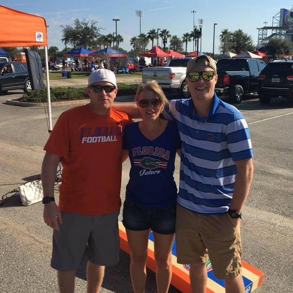 Profile Picture of Stacey Pappas (@slrp3023) on Poshmark