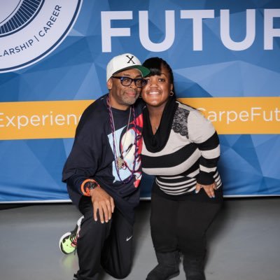 Profile Picture of Alexa Williams (@lexi62739) on Twitter