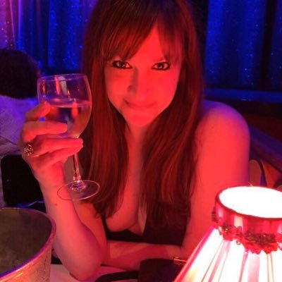 Profile Picture of Lisa Goldberg (@lisagoldbergpr) on Twitter