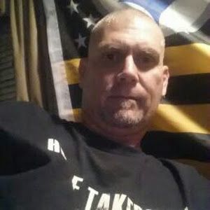 Profile Picture of scottkuster (@scottkuster) on Tiktok